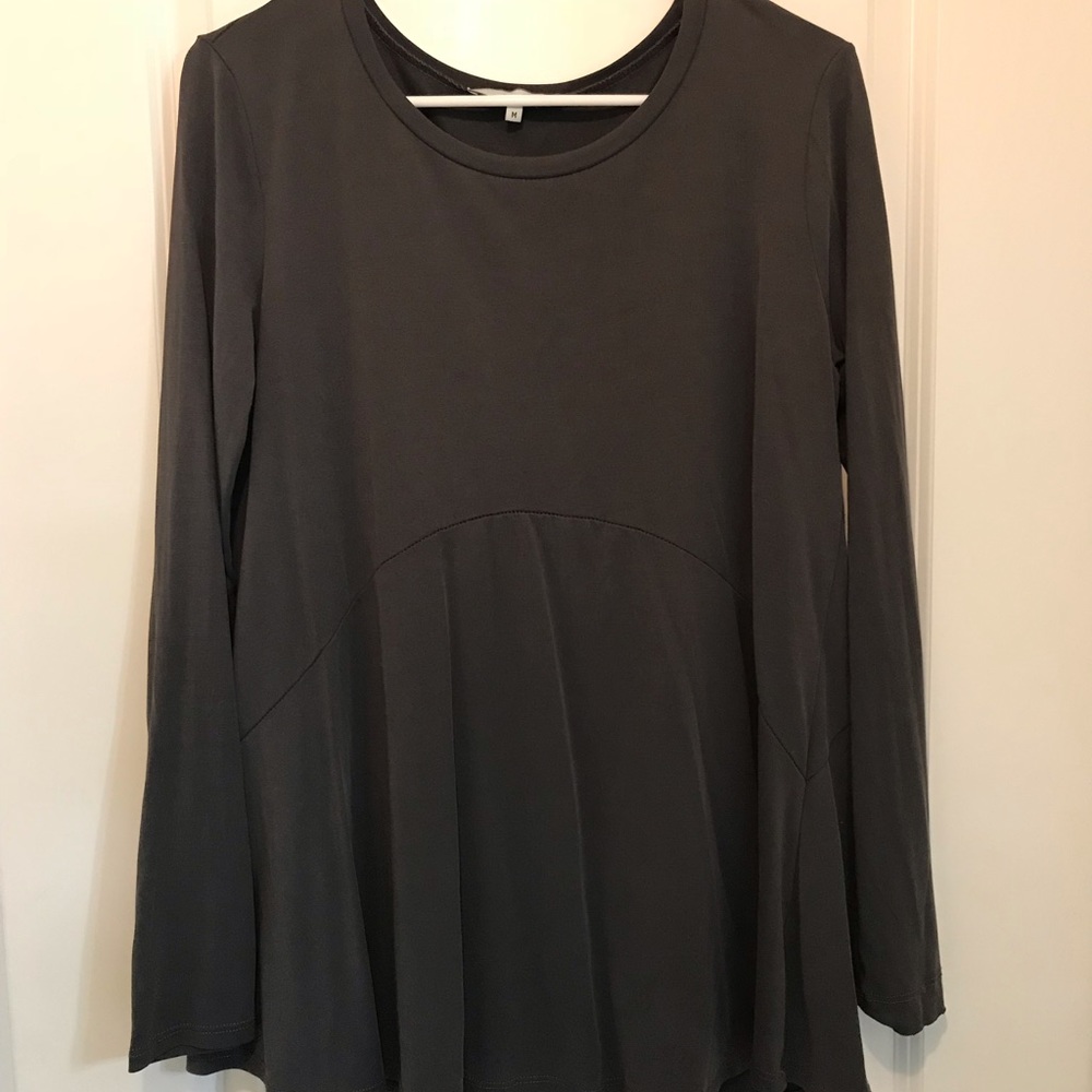 Emma’s Closet Charcoal Knit Top